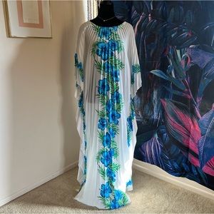 Vintage Hawaiian Tropical Mumu Maxi Dress